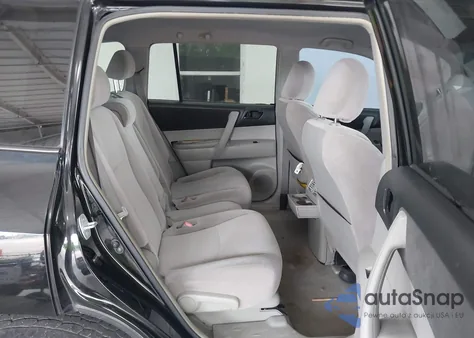 2008 Toyota Highlander z USA, uszkodzony, nr VIN JTEDS41A782009154